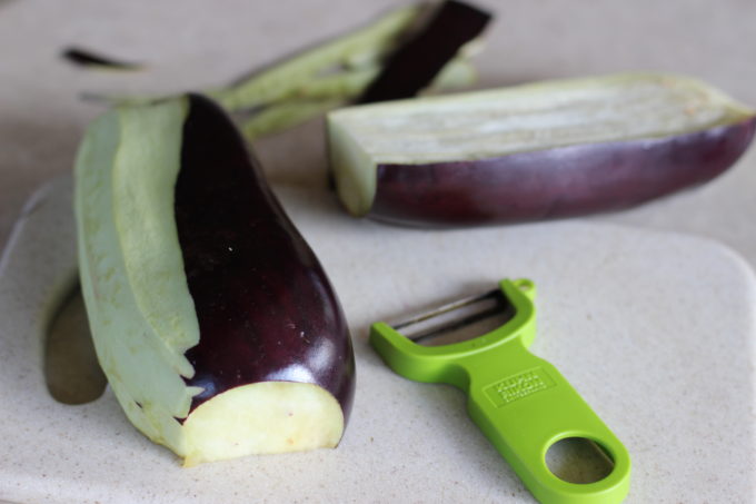 Peeling eggplant
